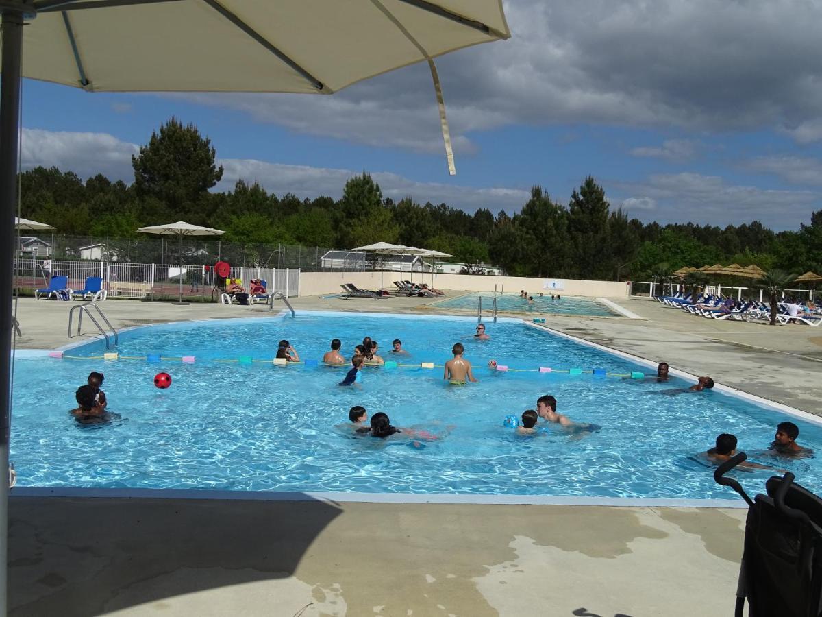 Escape Mobilhome Aux Dunes De Contis Saint-Julien-en-Born Exterior photo